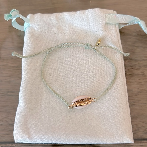 Pura Vida Jewelry - Pura Vida Adjustable Bracelet✨